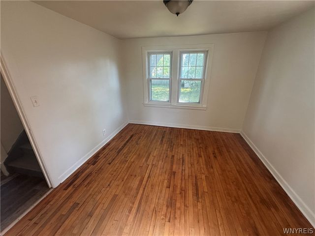 221 Evergreen Place, Cheektowaga, NY 14225