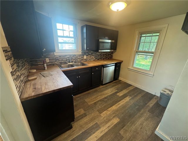 221 Evergreen Place, Cheektowaga, NY 14225
