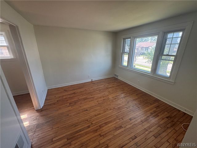 221 Evergreen Place, Cheektowaga, NY 14225