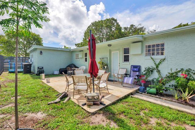 701 New Jersey Street, West Palm Beach, FL 33401