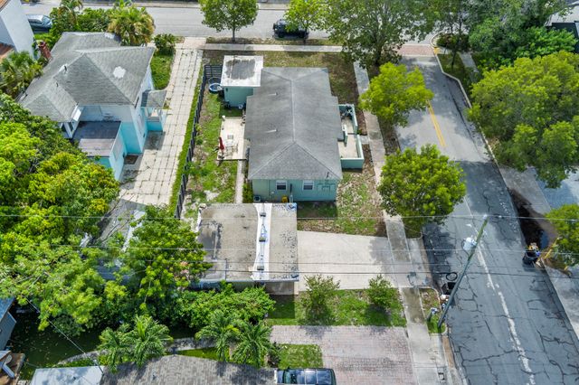 701 New Jersey Street, West Palm Beach, FL 33401