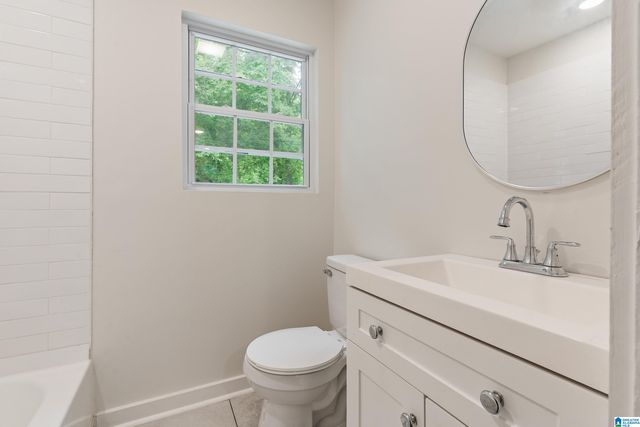 828 MEADOWBROOK DRIVE, Birmingham, AL 35215