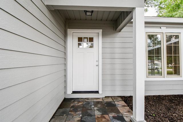 44 Farrell Street, Houston, TX 77022