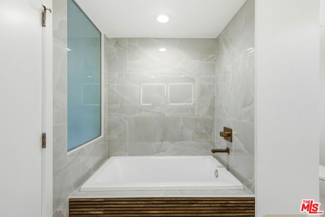 13700 Marina Pointe Drive 511, Marina Del Rey, CA 90292