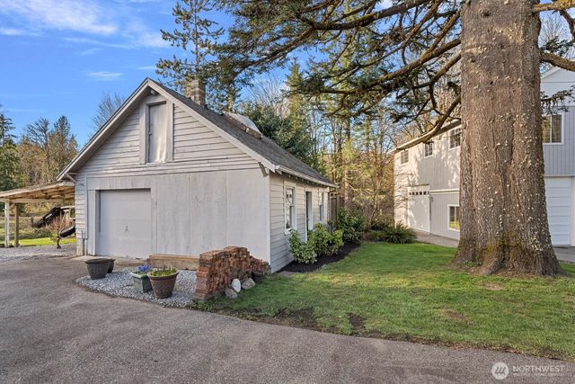 46302 SE Edgewick Road, North Bend, WA 98045