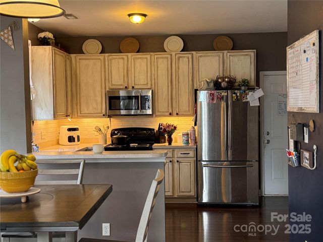 4274 Kiser Woods Drive SW, Concord, NC 28025