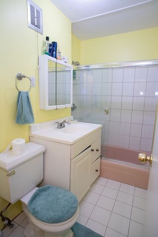 110 Boston Post Rd E 104, Marlborough, MA 01752