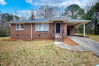 2215 1ST PLACE NW, Center Point, AL 35215