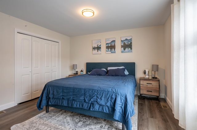 13 Sapphire Lane, Nashua, NH 03064