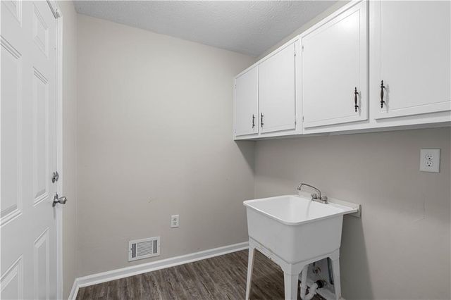 3380 Colony Drive, Conyers, GA 30013