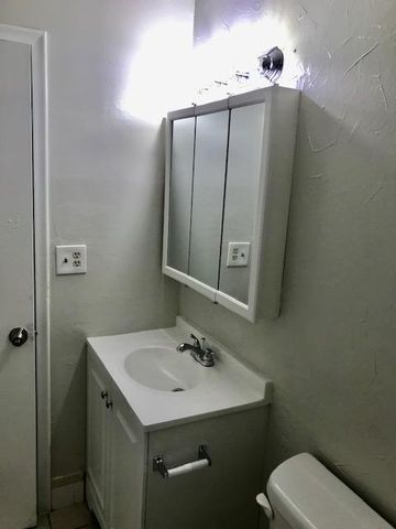 6034 Forest Hill Boulevard 104, West Palm Beach, FL 33415