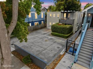 2922 Otis St, Berkeley, CA 94703