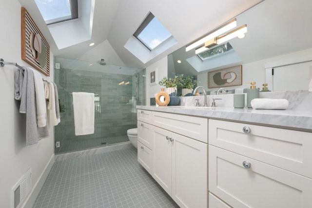 235 Alma Street, Palo Alto, CA 94301