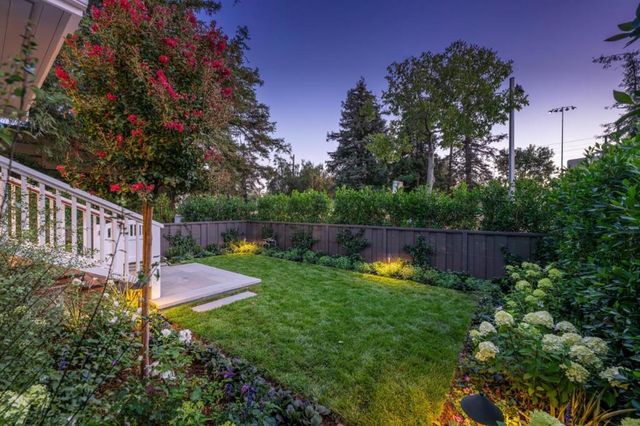 235 Alma Street, Palo Alto, CA 94301