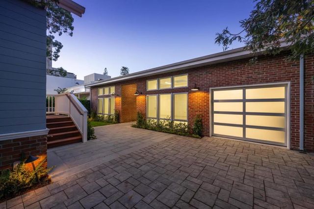 235 Alma Street, Palo Alto, CA 94301