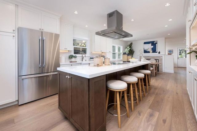 235 Alma Street, Palo Alto, CA 94301