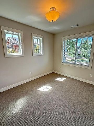 3752 Sunleaf Avenue, Medford, OR 97504