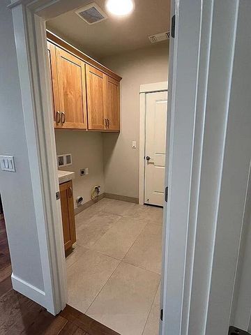 3752 Sunleaf Avenue, Medford, OR 97504