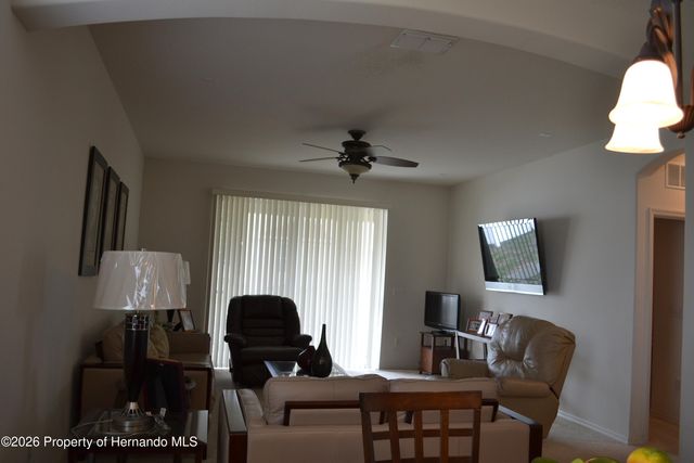 659 Winthrop Drive, Spring Hill, FL 34609