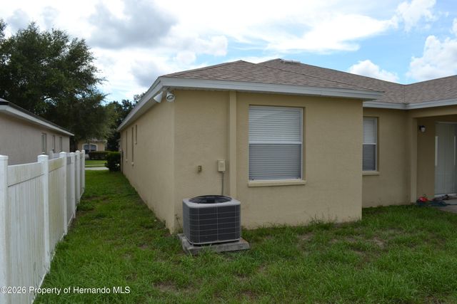 659 Winthrop Drive, Spring Hill, FL 34609