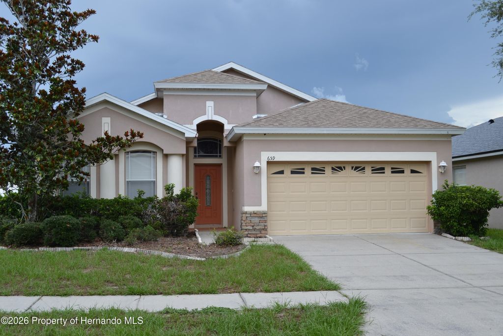 659 Winthrop Drive, Spring Hill, FL 34609