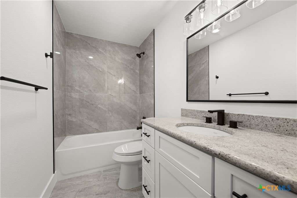 Image 33 of property listing at 6805 Tulane Drive, Austin, TX 78723