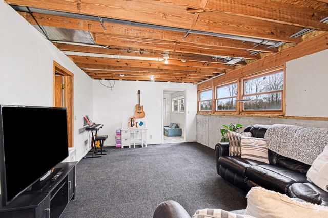 11652 Snow Road, Bridgman, MI 49106