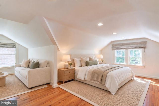 209 W MASONIC VIEW AVE, Alexandria, VA 22301