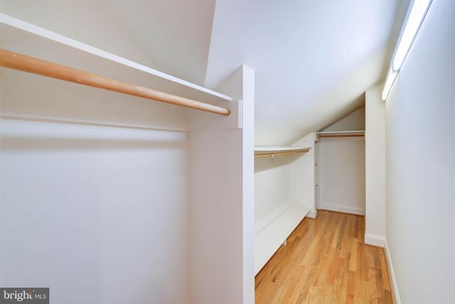 209 W MASONIC VIEW AVE, Alexandria, VA 22301