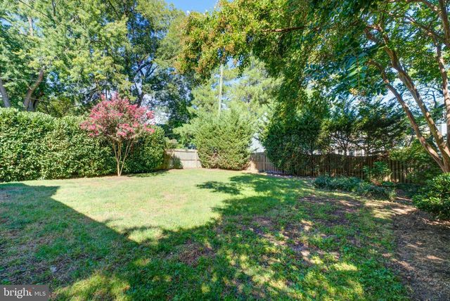 209 W MASONIC VIEW AVE, Alexandria, VA 22301