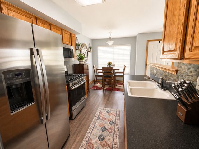 39082 Welsh Lane, Beach Park, IL 60083
