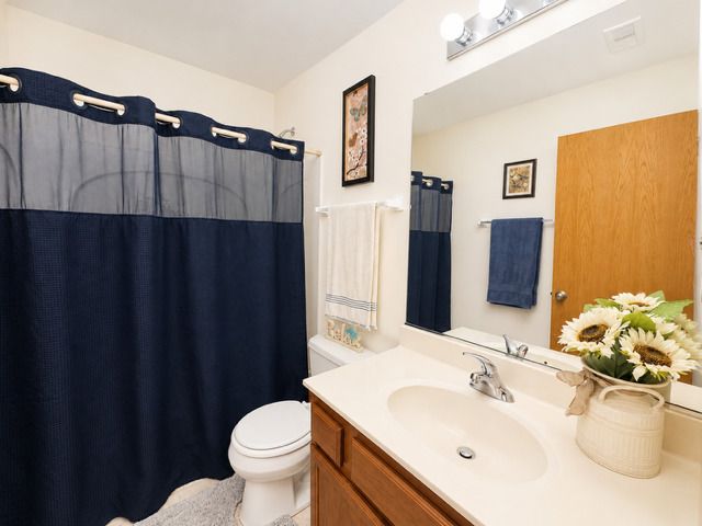 39082 Welsh Lane, Beach Park, IL 60083