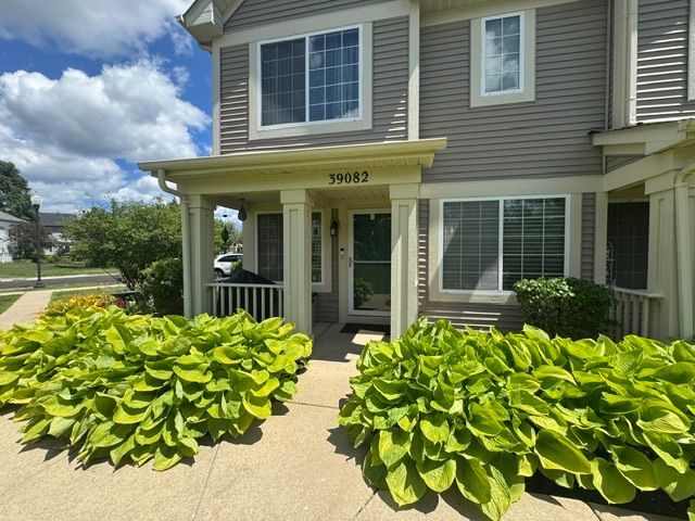 39082 Welsh Lane, Beach Park, IL 60083
