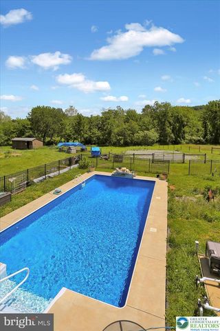 72 Cider Mill Road, Rockland Twp, PA 19539