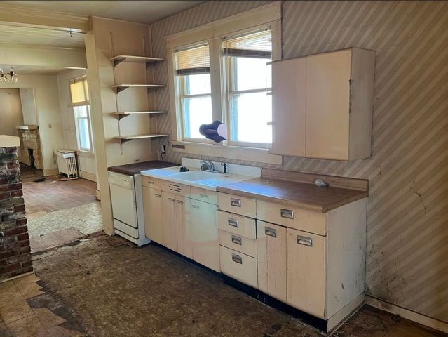 494 N MCNEIL ST, Memphis, TN 38112