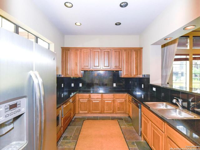 7342 Oak Manor Dr Apt 1303, San Antonio, TX 78229