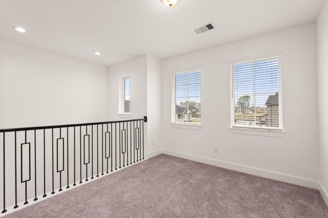 11828 South Pavillion Drive, Mont Belvieu, TX 77523
