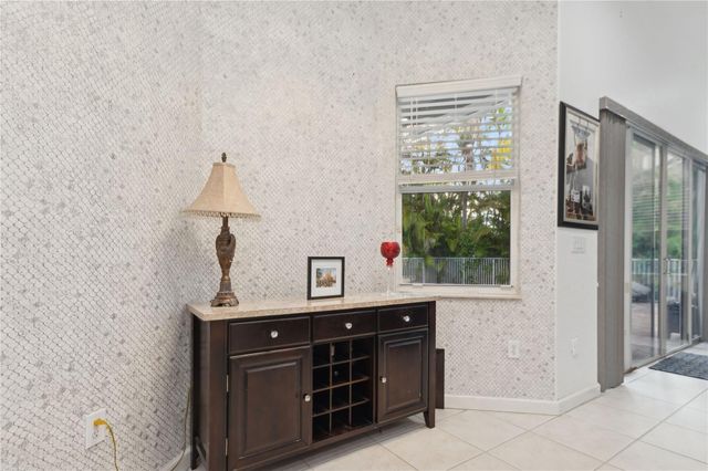 865 NW 124th Ave, Coral Springs, FL 33071