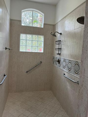 865 NW 124th Ave, Coral Springs, FL 33071