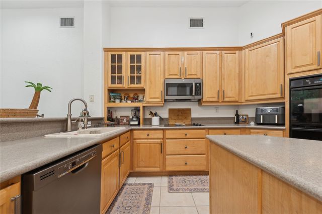 865 NW 124th Ave, Coral Springs, FL 33071