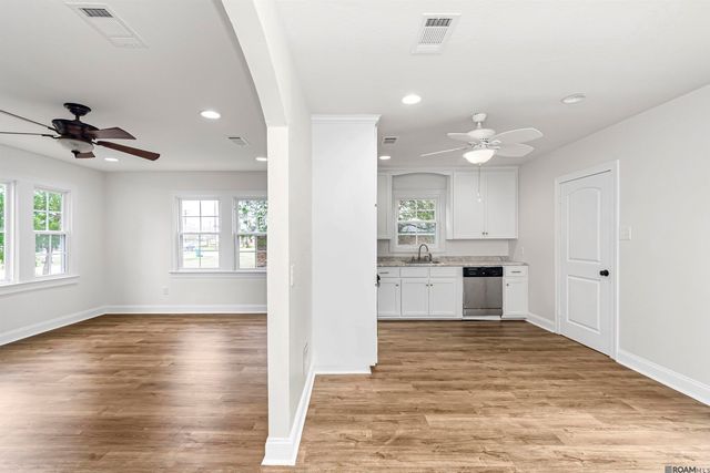 232 North St, Denham Springs, LA 70726