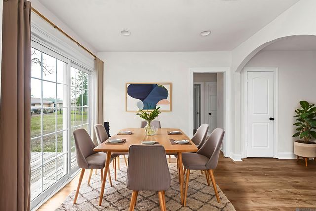 232 North St, Denham Springs, LA 70726