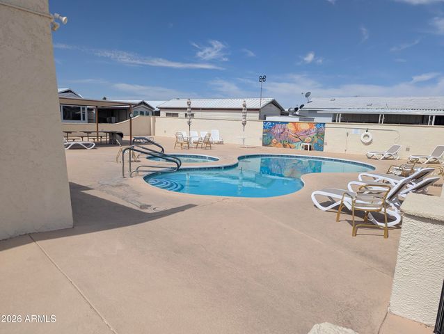 106 E HEDGE Drive, Florence, AZ 85132