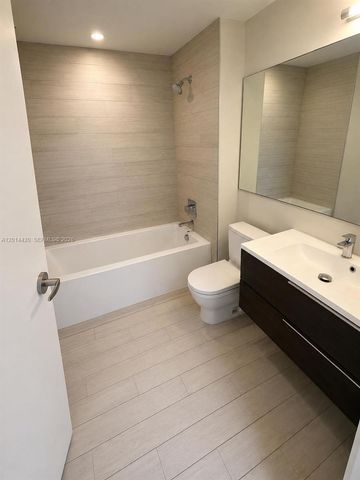 9940 W Bay Harbor Dr 7B-S, Bay Harbor Islands, FL 33154
