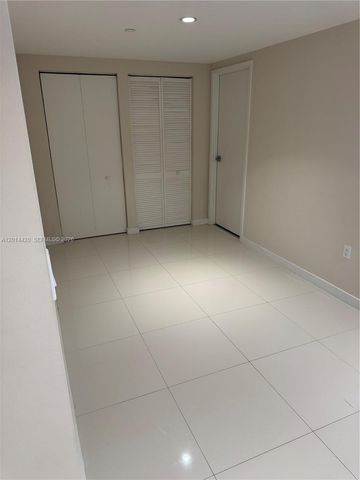 9940 W Bay Harbor Dr 7B-S, Bay Harbor Islands, FL 33154
