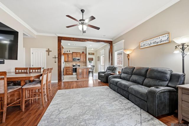 1130 Madrid Ave, St Gabriel, LA 70776