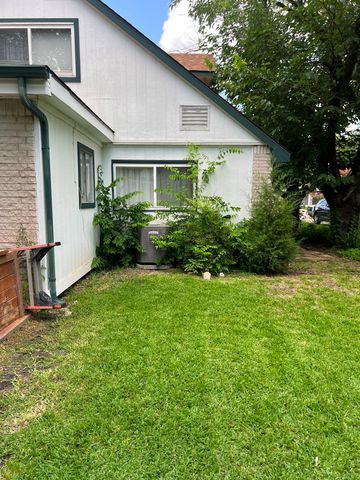 815 Greenhaven Drive, Richardson, TX 75080