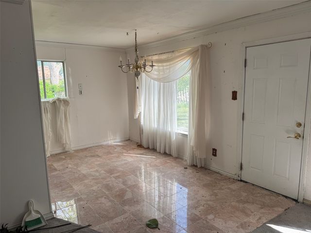 815 Greenhaven Drive, Richardson, TX 75080