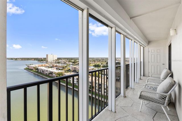 7300 SUN ISLAND DRIVE S 1104, South Pasadena, FL 33707