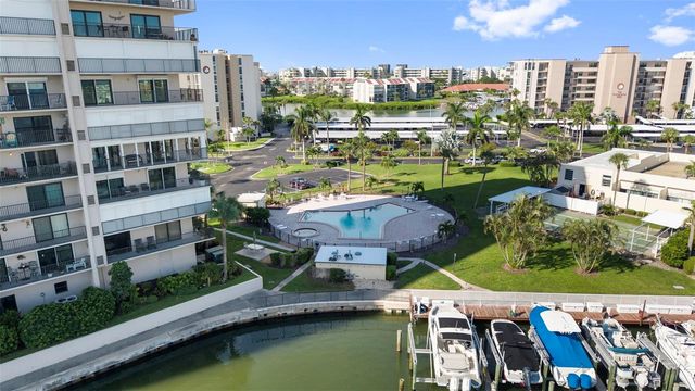7300 SUN ISLAND DRIVE S 1104, South Pasadena, FL 33707